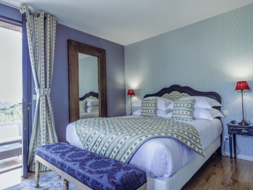 Relais_des_Chartreuses_Boulou_chambre-deluxe-terrasse-4