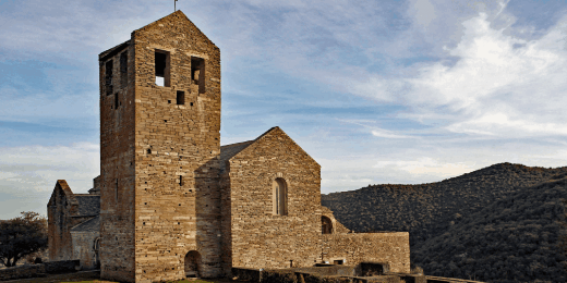 Trésors de l&#8217;Art Roman en Roussillon : De Serrabona à Saint-Génis